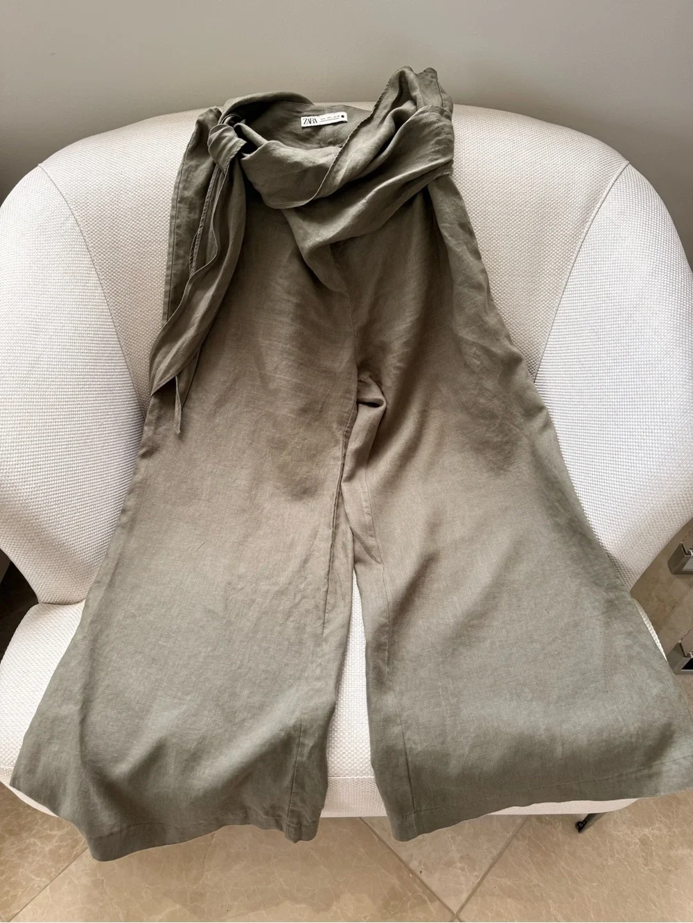Zara Olive Wide-Leg High-Waist Pants with Tie Belt